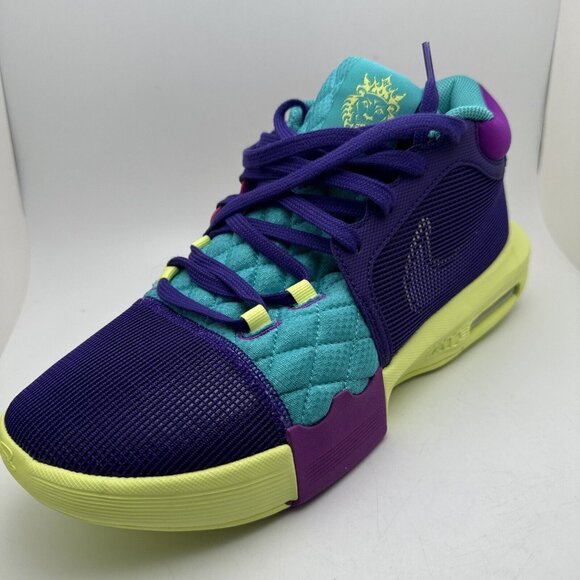 NEW Nike LeBron Witness 8 Mid Mens Basketball Field Purple FB2237-500 Size 10 - Picture 1 of 7